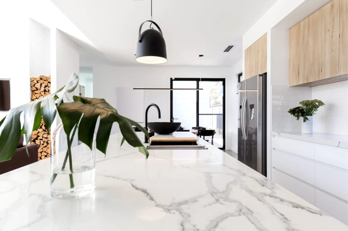 marble-kitchen-countertops-1351x900