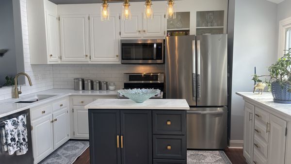 Affordable Granite & Cabinetry? Find Wholesale Cabinets