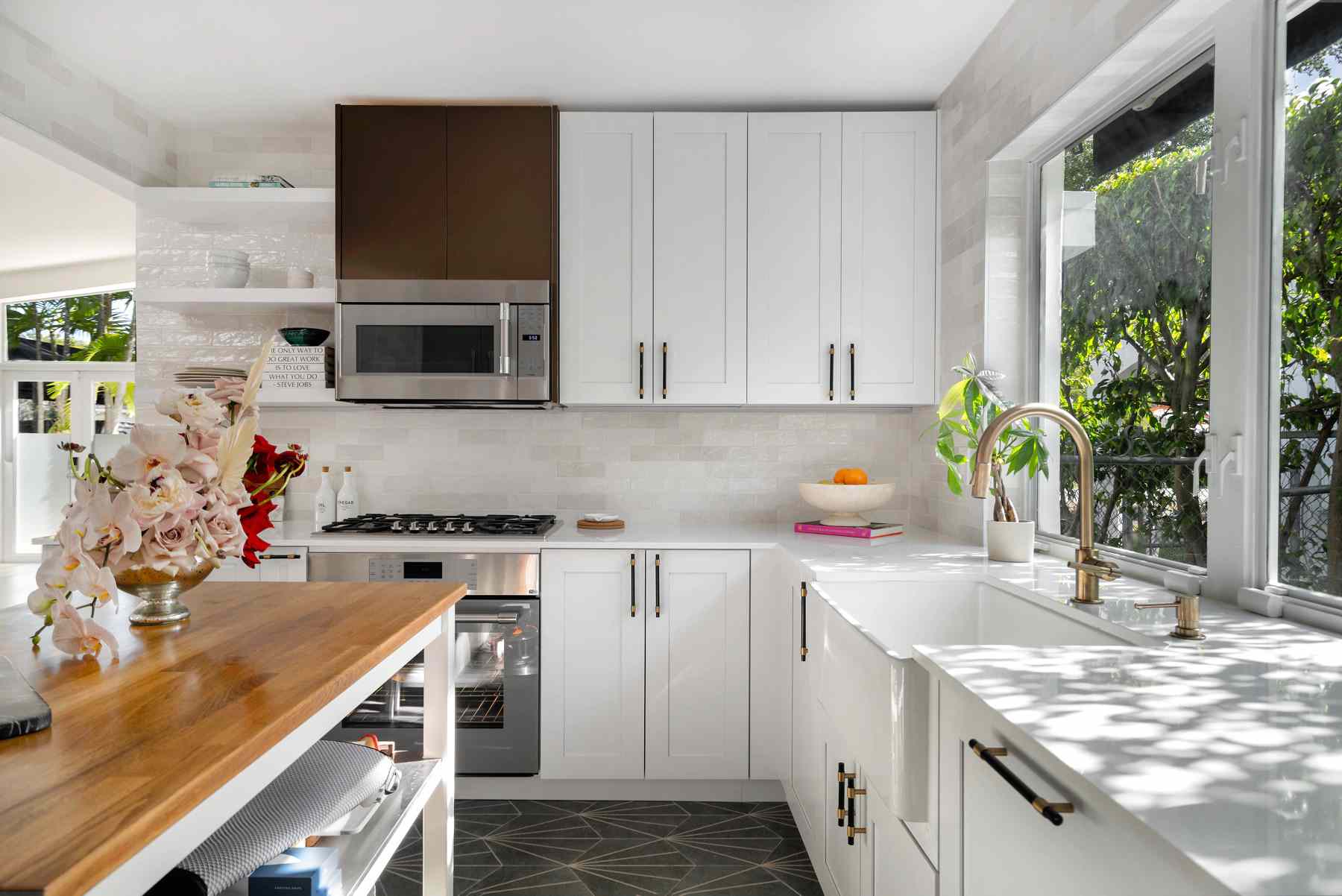 Affordable Custom Cabinets in Hialeah Gardens