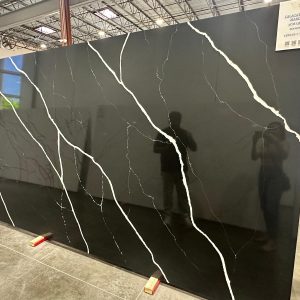 Calacatta-Nero-Marouino